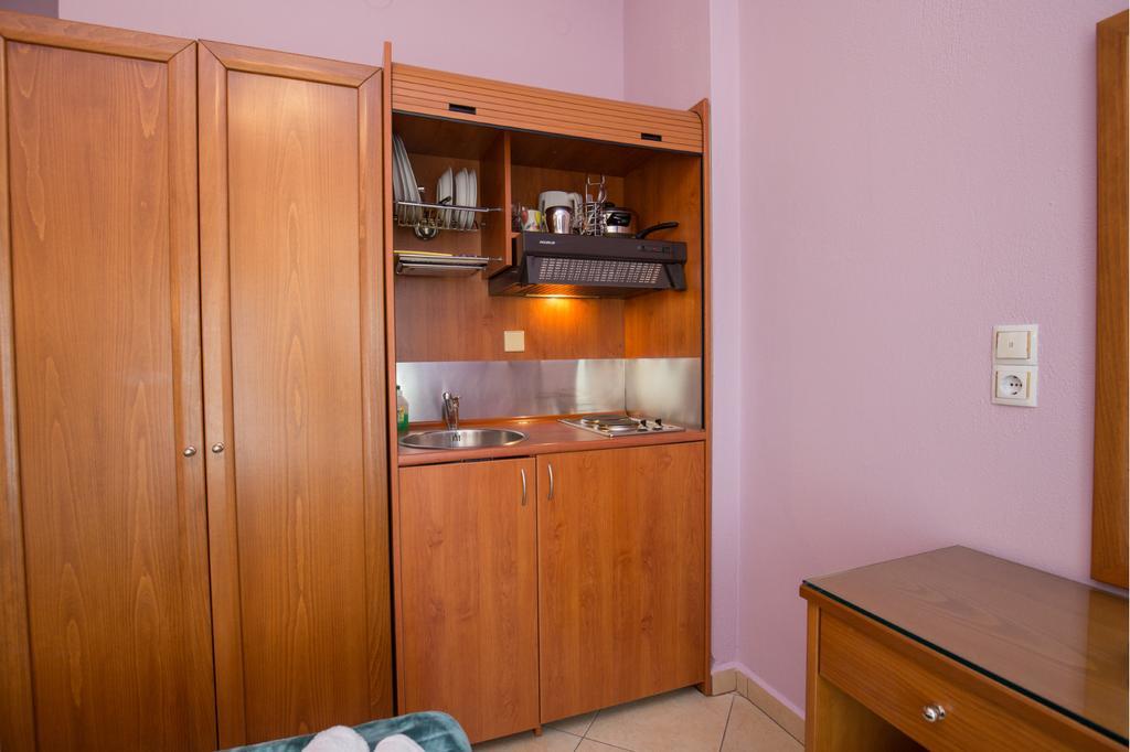 Apartment Balkan House Potos